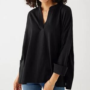 NWT: MERSEA Amelia Cuff Tee V-Neck Loose Fit Oversized Top OS One Size Black